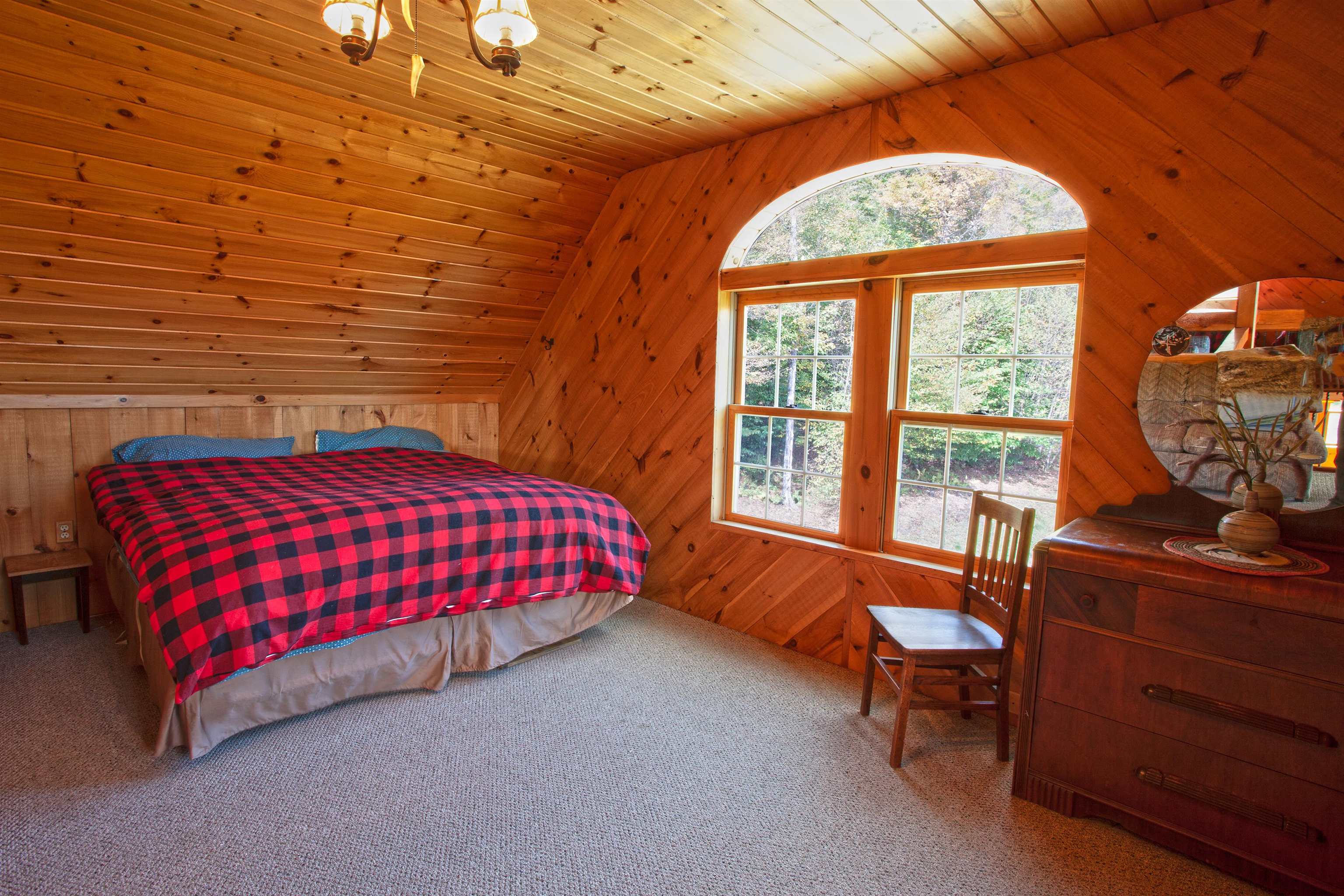 825 Case Lane Readsboro, VT 05350 - Photo 27 of 38