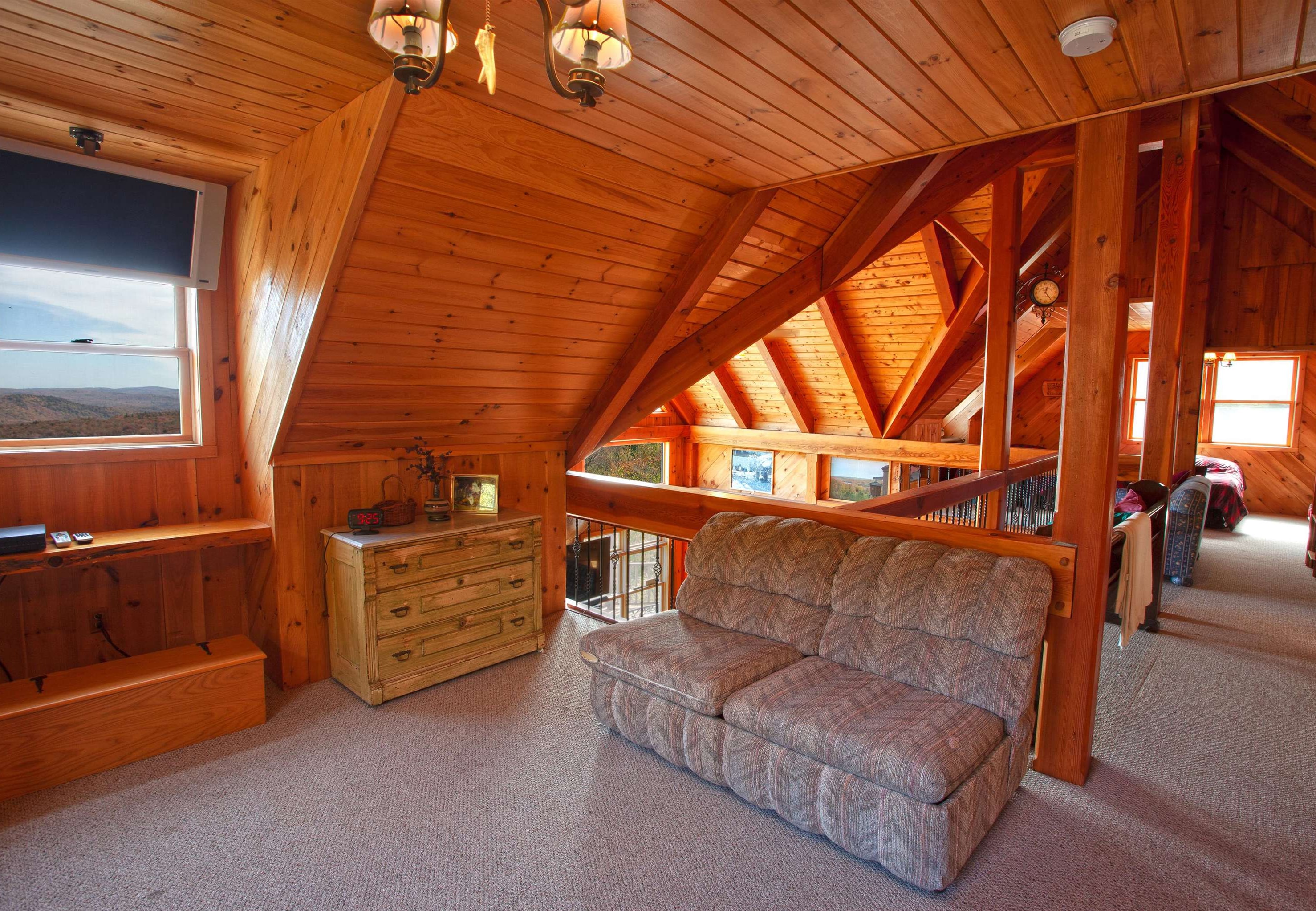 825 Case Lane Readsboro, VT 05350 - Photo 29 of 38