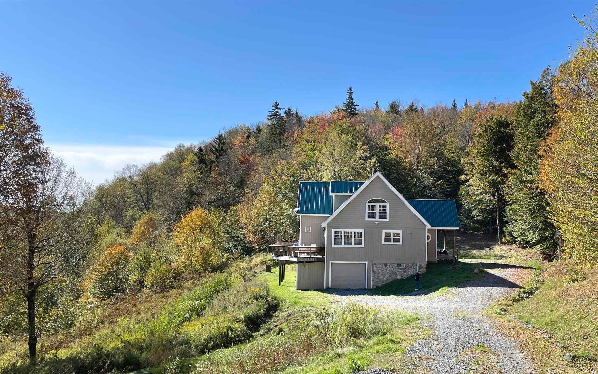 825 Case Lane Readsboro, VT 05350 - Photo 35 of 38