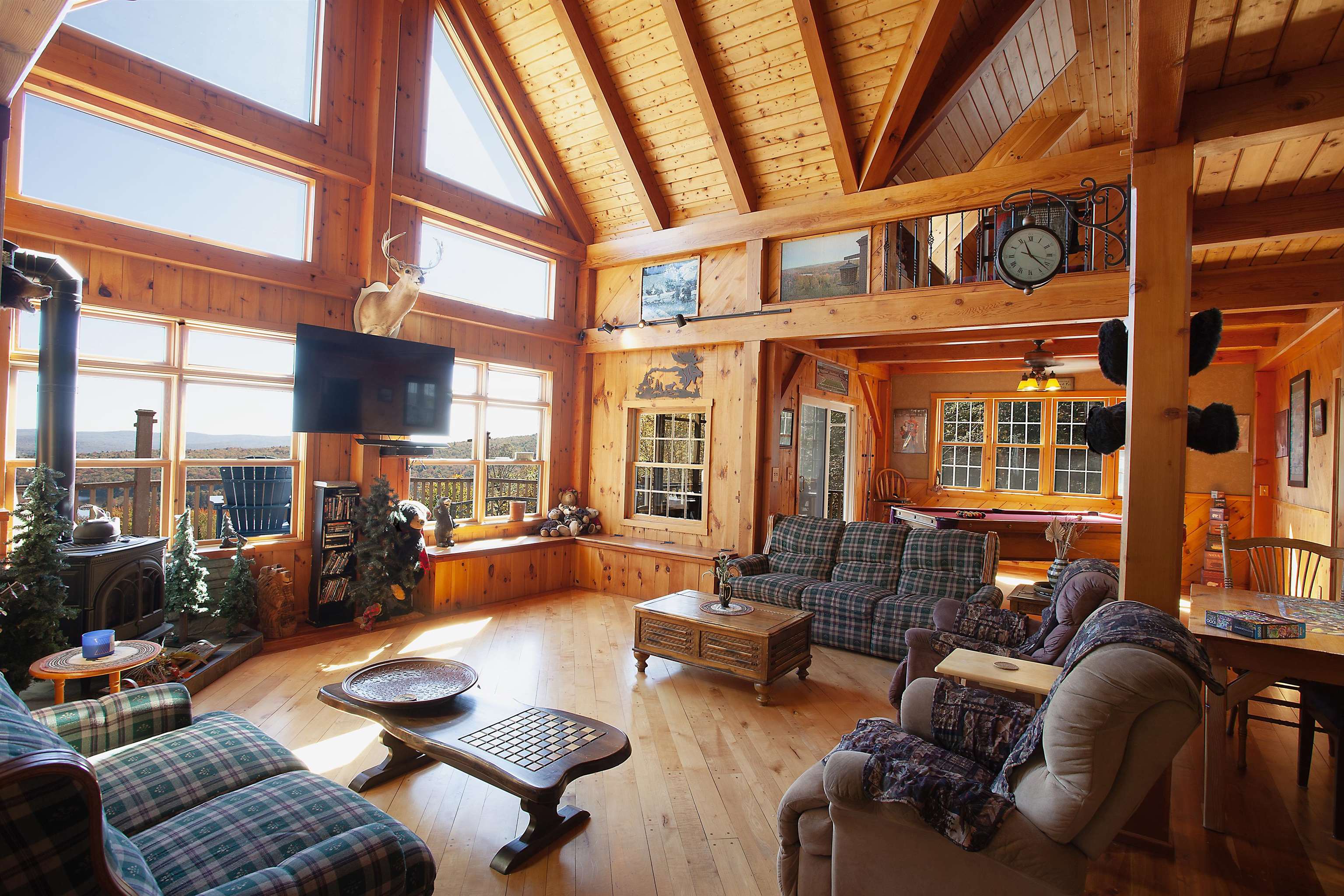 825 Case Lane Readsboro, VT 05350 - Photo 6 of 38