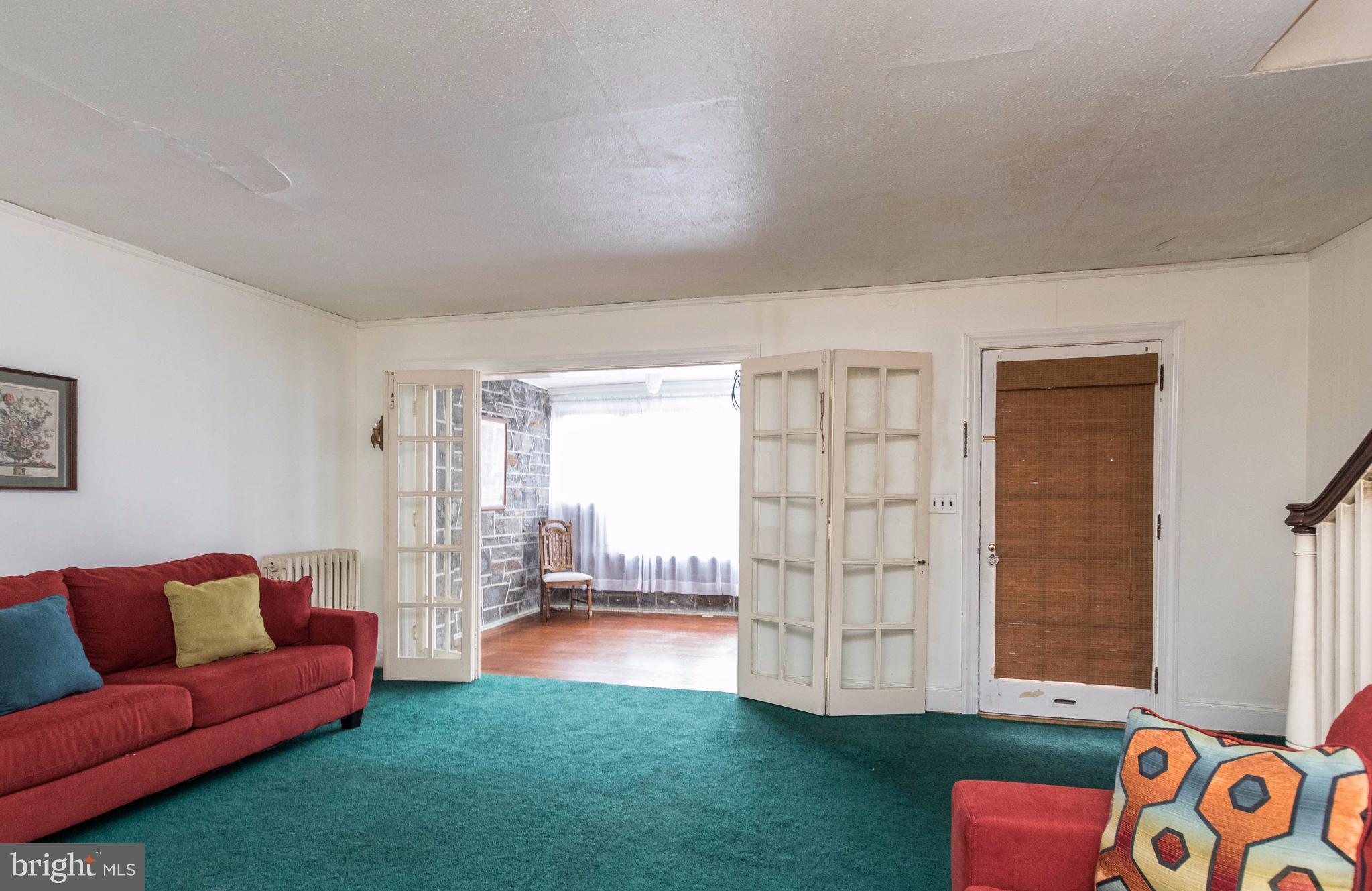 3607 Rexmere Road Baltimore, MD 21218 - Photo 6 of 23 Living Room