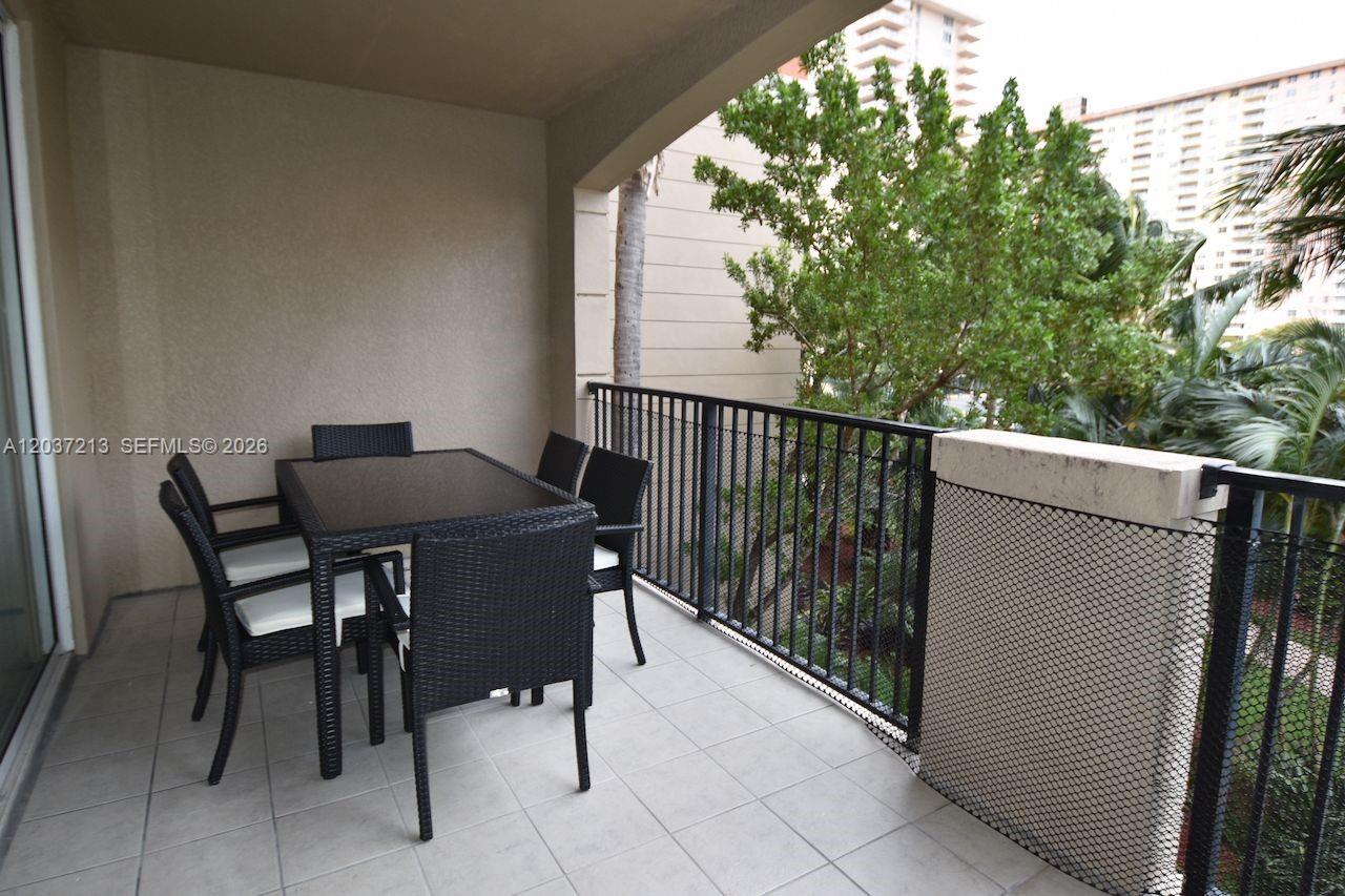 17150 North Bay Road, Unit 2314 Sunny Isles Beach, FL 33160 - Photo 14 of 15
