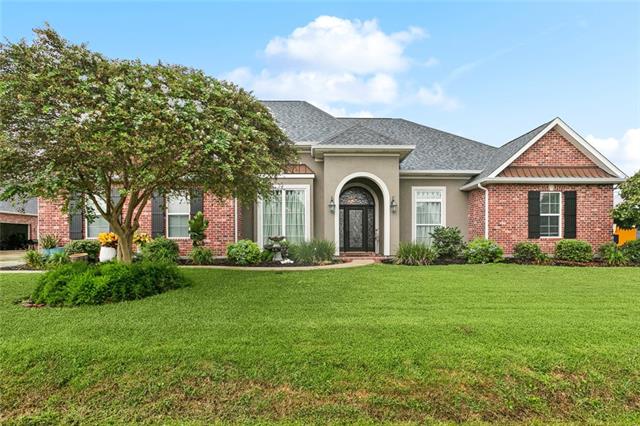 108 Live Oak Lane Luling, LA 70070 - Photo 2 of 30