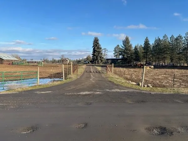 $299,000 | 13611 South Short Road, Spokane, WA 99224