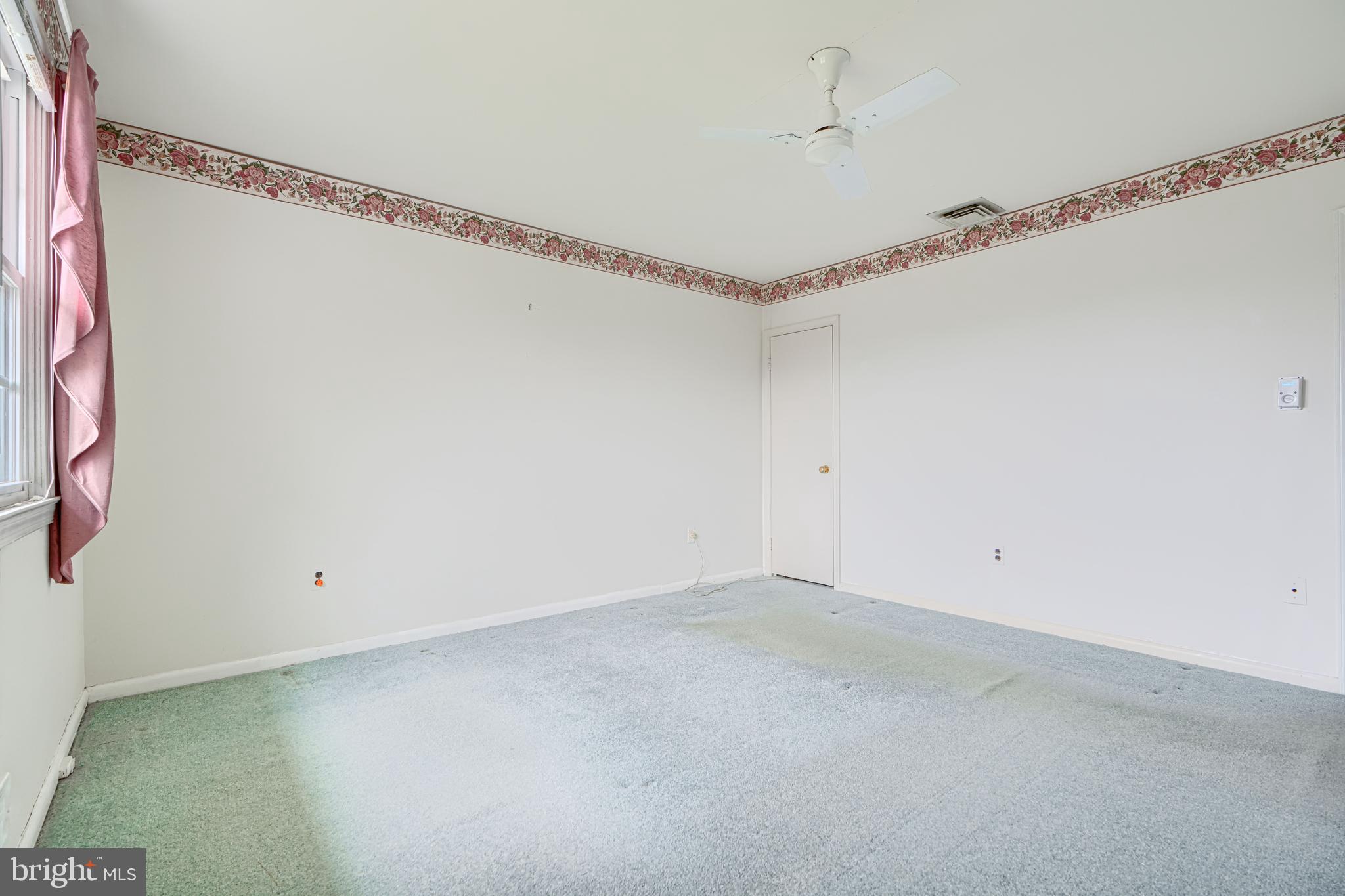 211 Rothwell Drive Lutherville-Timonium, MD 21093 - Photo 15 of 39 Primary bedroom