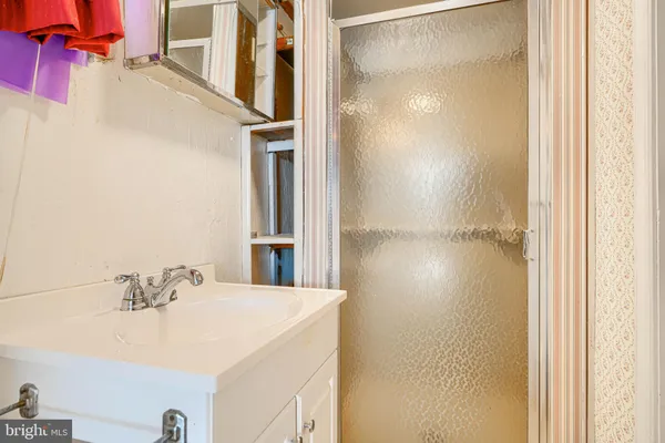 $399,900 | 211 Rothwell Drive, Lutherville-Timonium, MD 21093