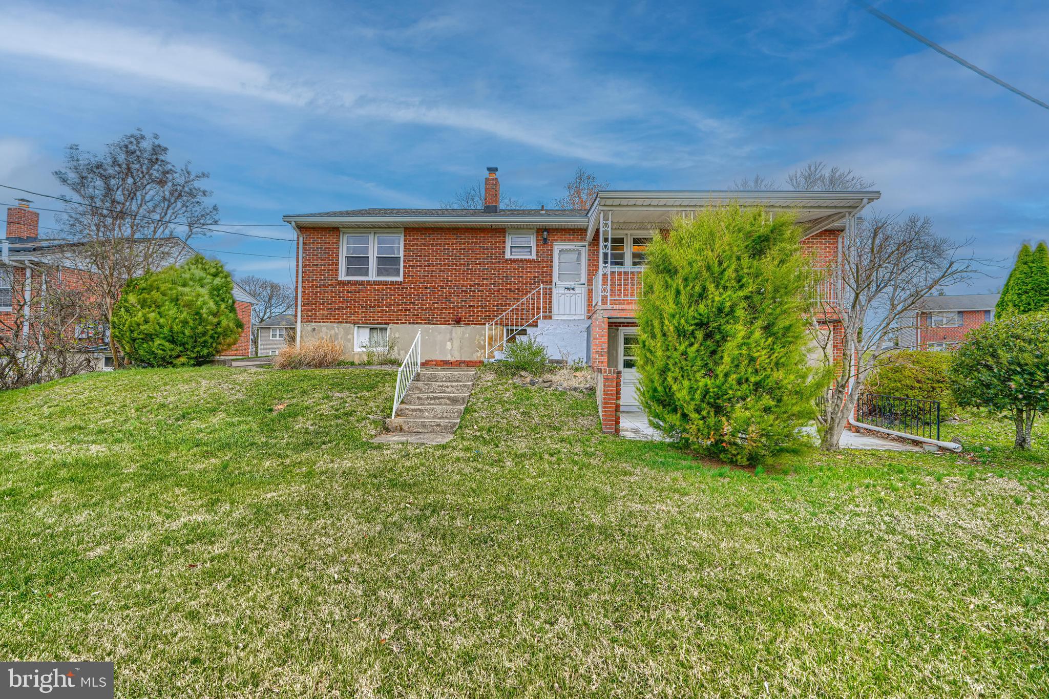 211 Rothwell Drive Lutherville-Timonium, MD 21093 - Photo 37 of 39 Rear yard