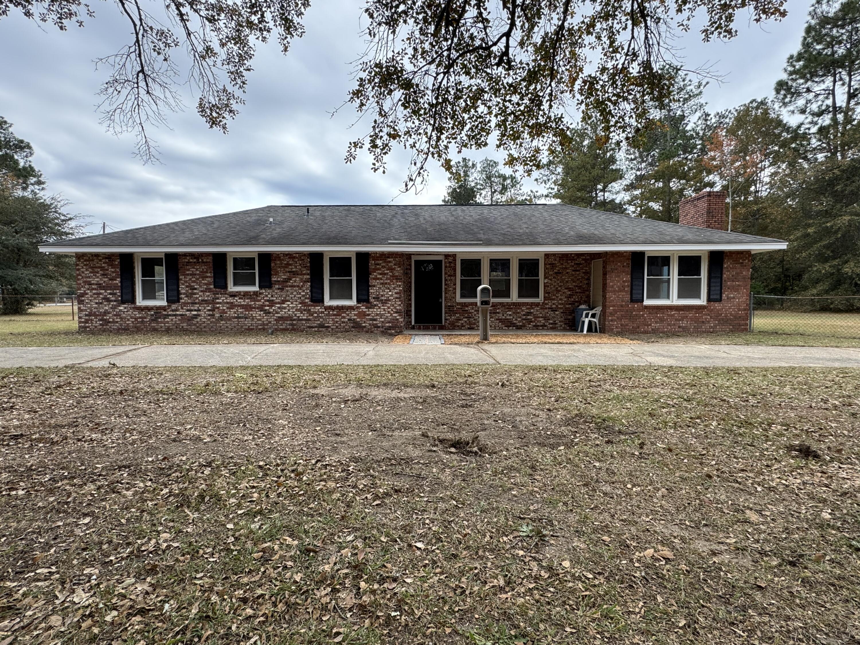 1903 Pinewood Road Sumter, SC 29154 - Photo 1 of 26
