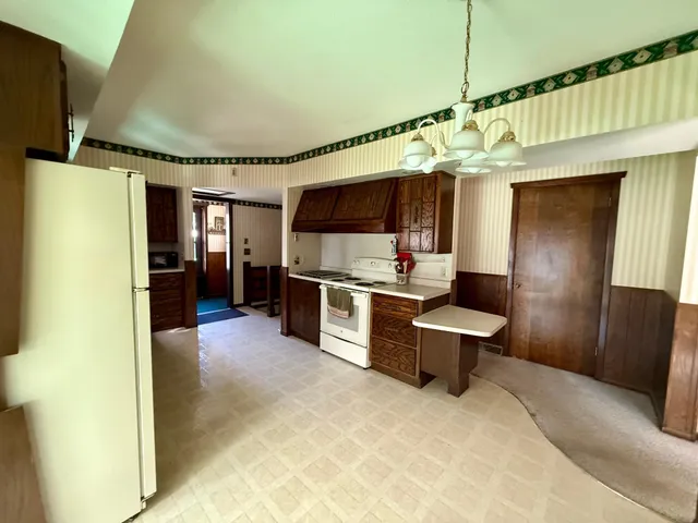 $168,000 | 810 South Mill Street, Redwood Falls, MN 56283