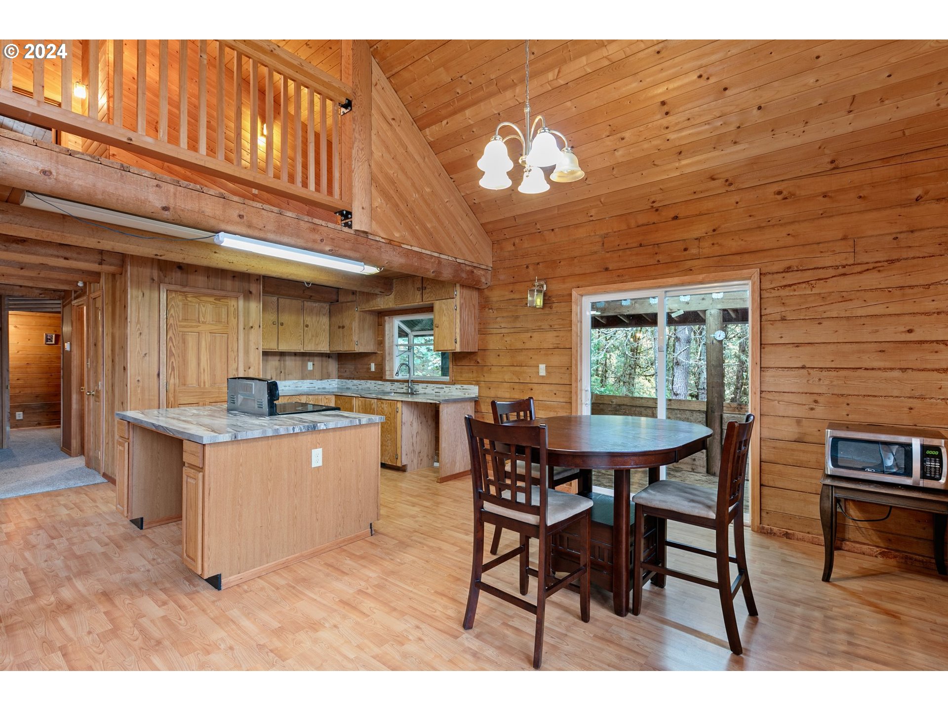 923 Lone Rock Road Glide, OR 97443 - Photo 10 of 48 Kitchen/Dining Room