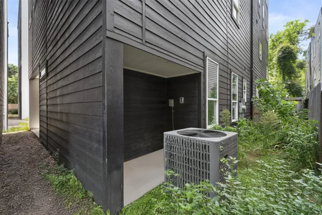 $2,775 | 513 Schweikhardt Street, Houston, TX 77020