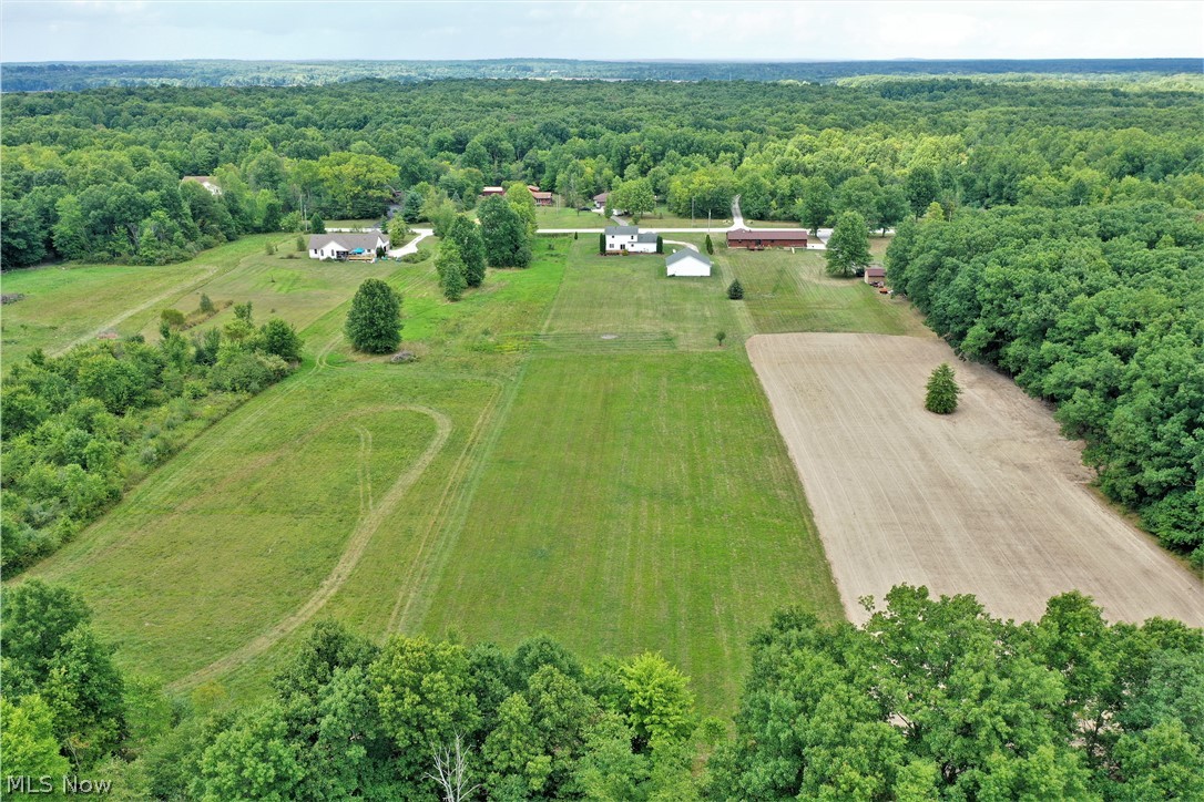 8616 Cable Line Road Ravenna, OH 44266 - Photo 12 of 34 Gallery Image 12
