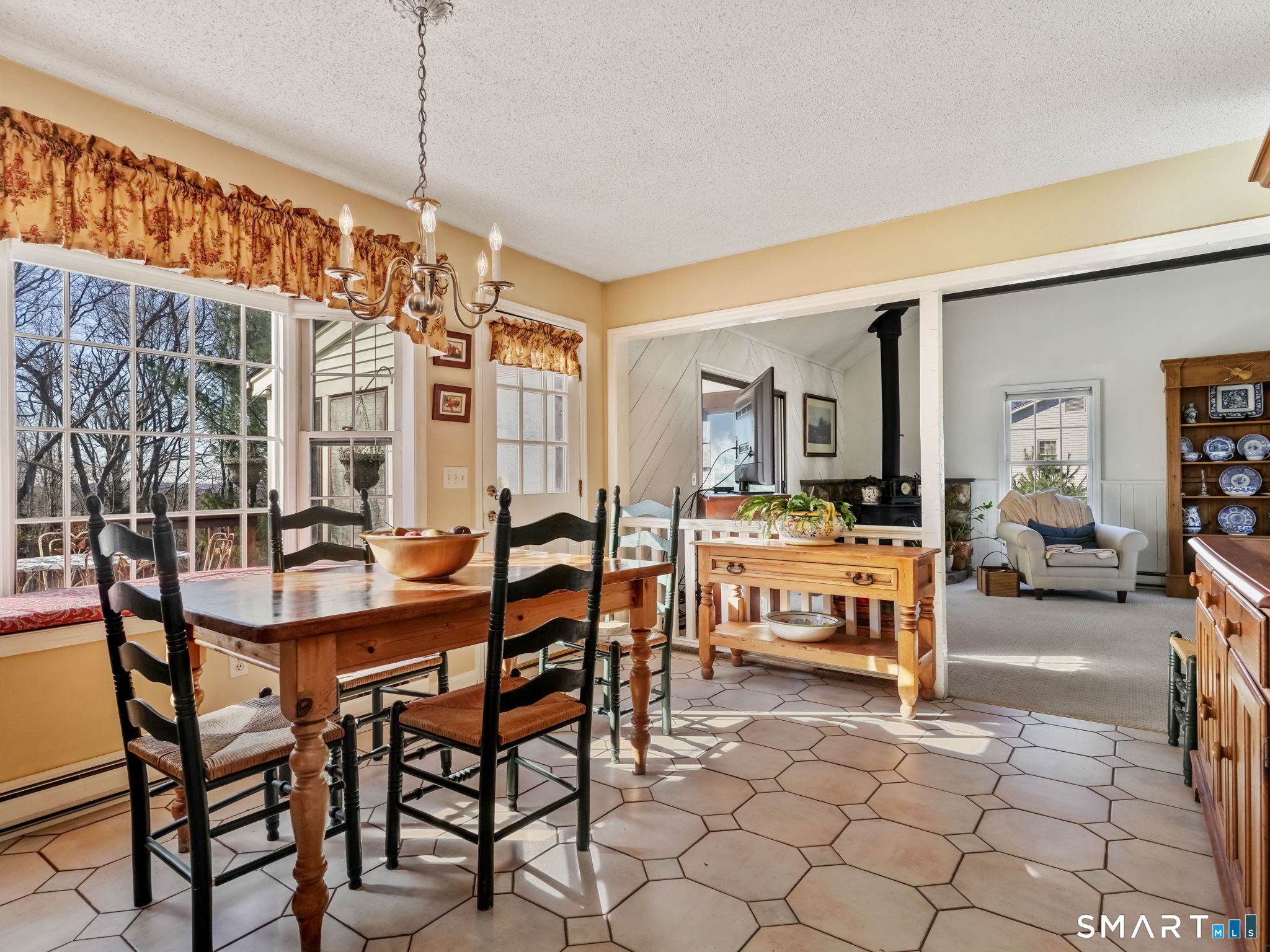 16 Timber Springs Road New Fairfield, CT 06812 - Photo 11 of 36