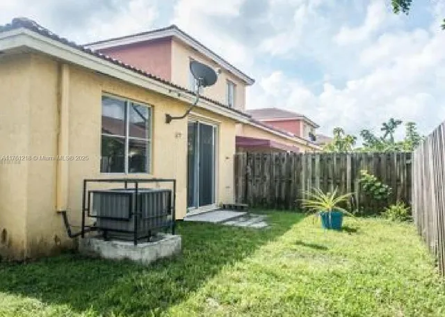 $380,000 | 4 Southwest 15th Road, Unit 4, Homestead, FL 33030