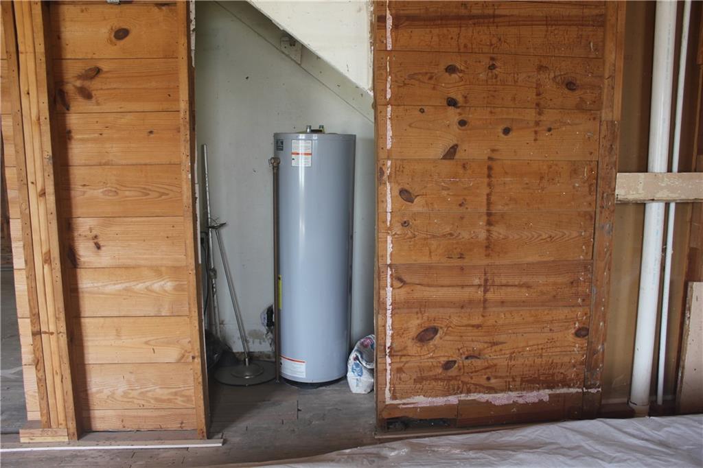 212 East Loop 340 Bellmead, TX 76705 - Photo 9 of 17