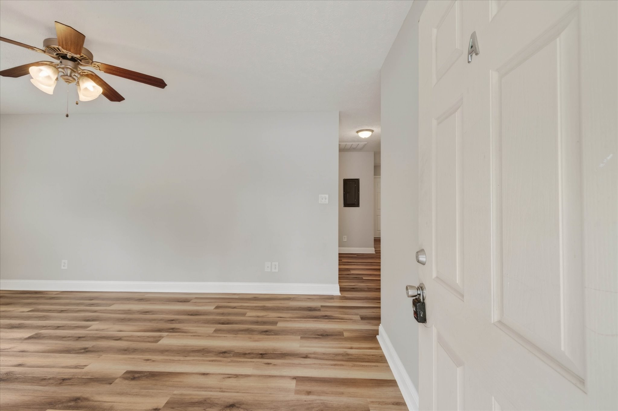 333 Rossview Road, Unit A Clarksville, TN 37043 - Photo 5 of 26