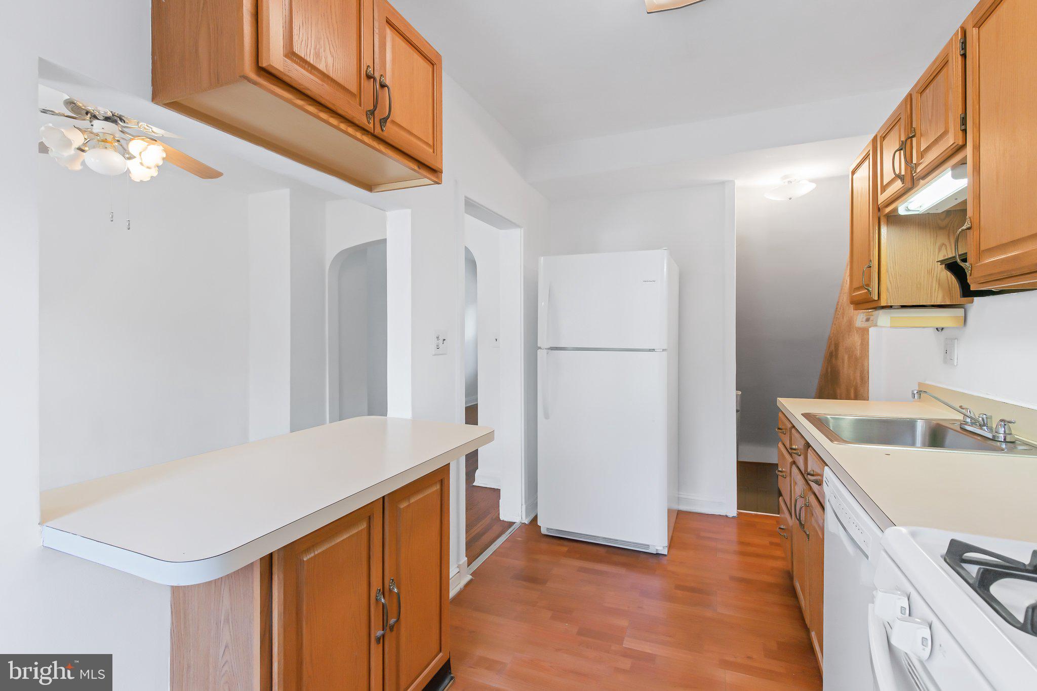 125 West Meadow Road Baltimore, MD 21225 - Photo 5 of 40 Gallery Image 5