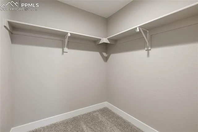 an empty room with an empty space