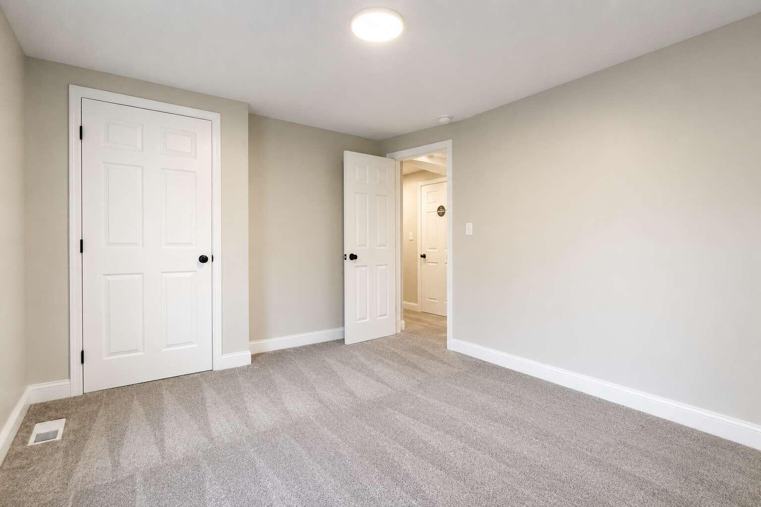 218 North Jackson Street Springfield, OH 45504 - Photo 14 of 19 Issa.14