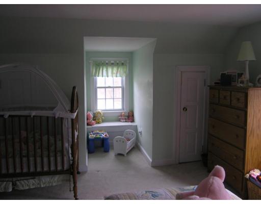27 Fairview Road Woburn, MA 01801 - Photo 14 of 17 Gallery Image 14