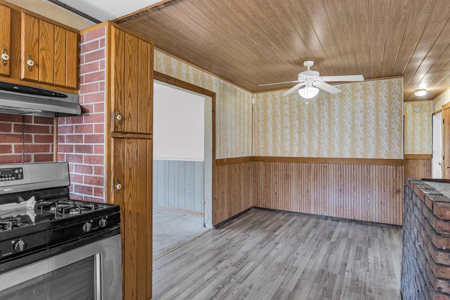 4564 Ackerson Lake Road Jackson, MI 49201 - Photo 18 of 51 18