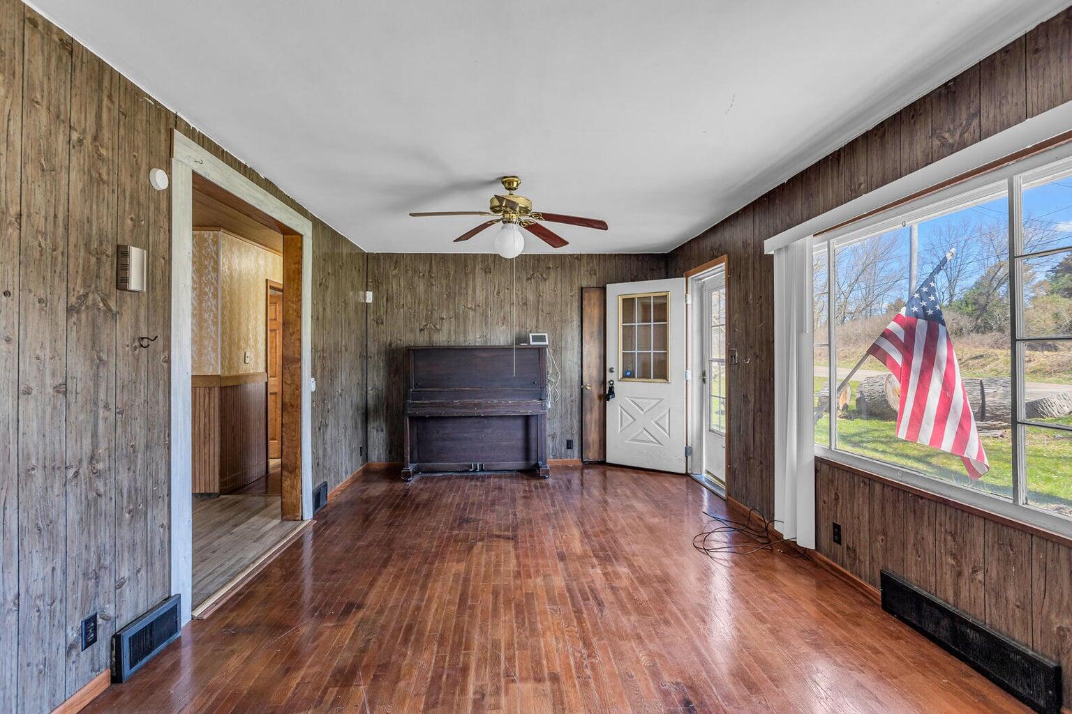 4564 Ackerson Lake Road Jackson, MI 49201 - Photo 10 of 51 10