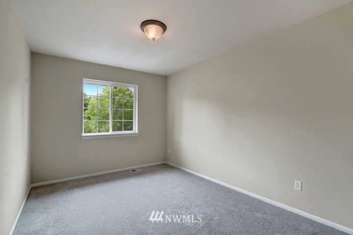 23005 12th Drive Southeast Bothell, WA 98021 - Photo 16 of 25