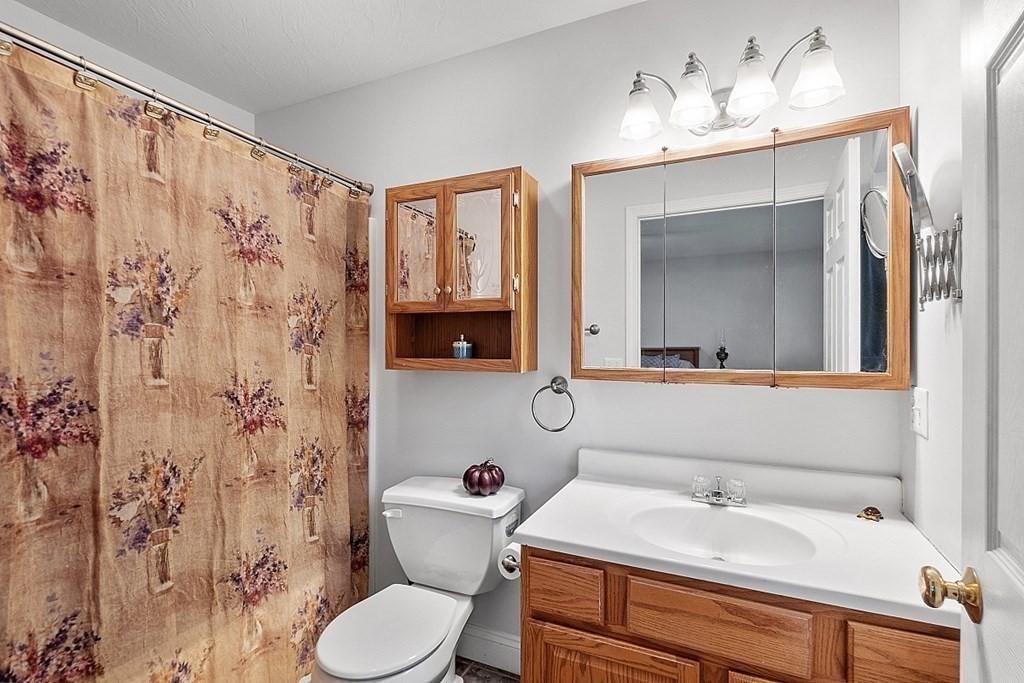 8 Royalston Road Phillipston, MA 01331 - Photo 17 of 34