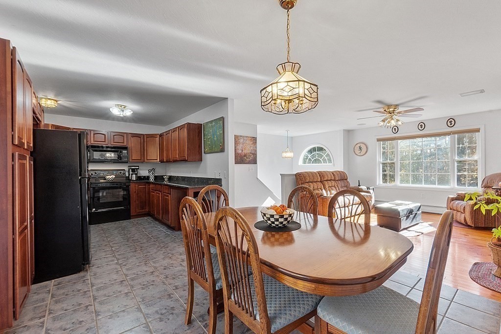 8 Royalston Road Phillipston, MA 01331 - Photo 6 of 34