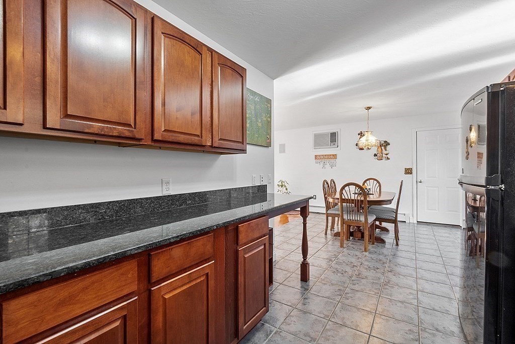 8 Royalston Road Phillipston, MA 01331 - Photo 9 of 34