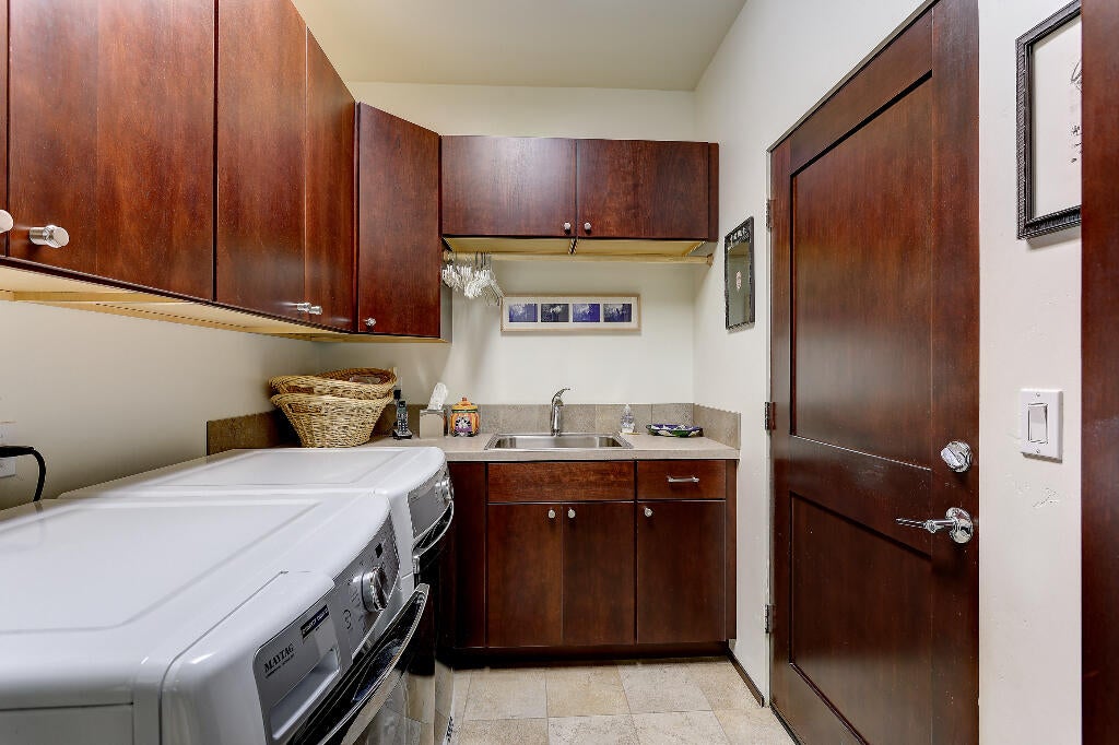 65190 Gerking Market Road Bend, OR 97703 - Photo 38 of 74 37