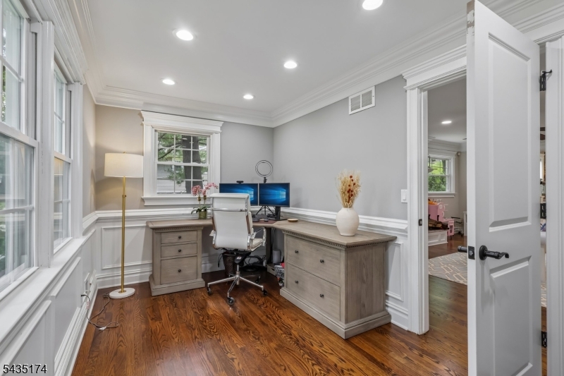 27 Burlington Road Berkeley Heights, NJ 07974 - Photo 27 of 37