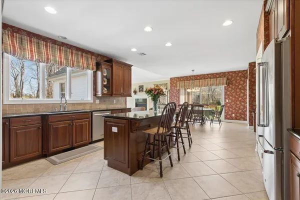 $1,535,000 | 33 Great Bridge Road, Freehold, NJ 07728