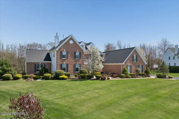 $1,535,000 | 33 Great Bridge Road, Freehold, NJ 07728