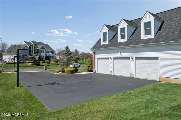 $1,535,000 | 33 Great Bridge Road, Freehold, NJ 07728