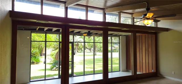 $359,000 | 126 East Cypress Avenue, Howey-in-the-Hills, FL 34737