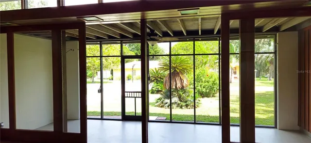 $359,000 | 126 East Cypress Avenue, Howey-in-the-Hills, FL 34737