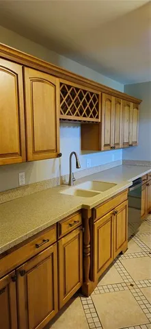 $359,000 | 126 East Cypress Avenue, Howey-in-the-Hills, FL 34737