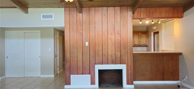 $359,000 | 126 East Cypress Avenue, Howey-in-the-Hills, FL 34737