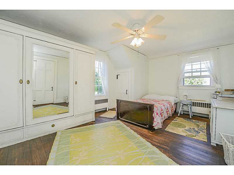 140 Willett Road North Kingstown, RI 02874 - Photo 14 of 25 Bedroom.