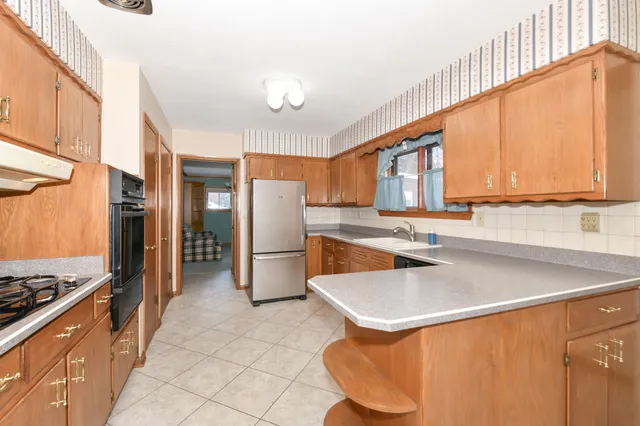 $329,000 | 3446 South 104th Street, Greenfield, WI 53227