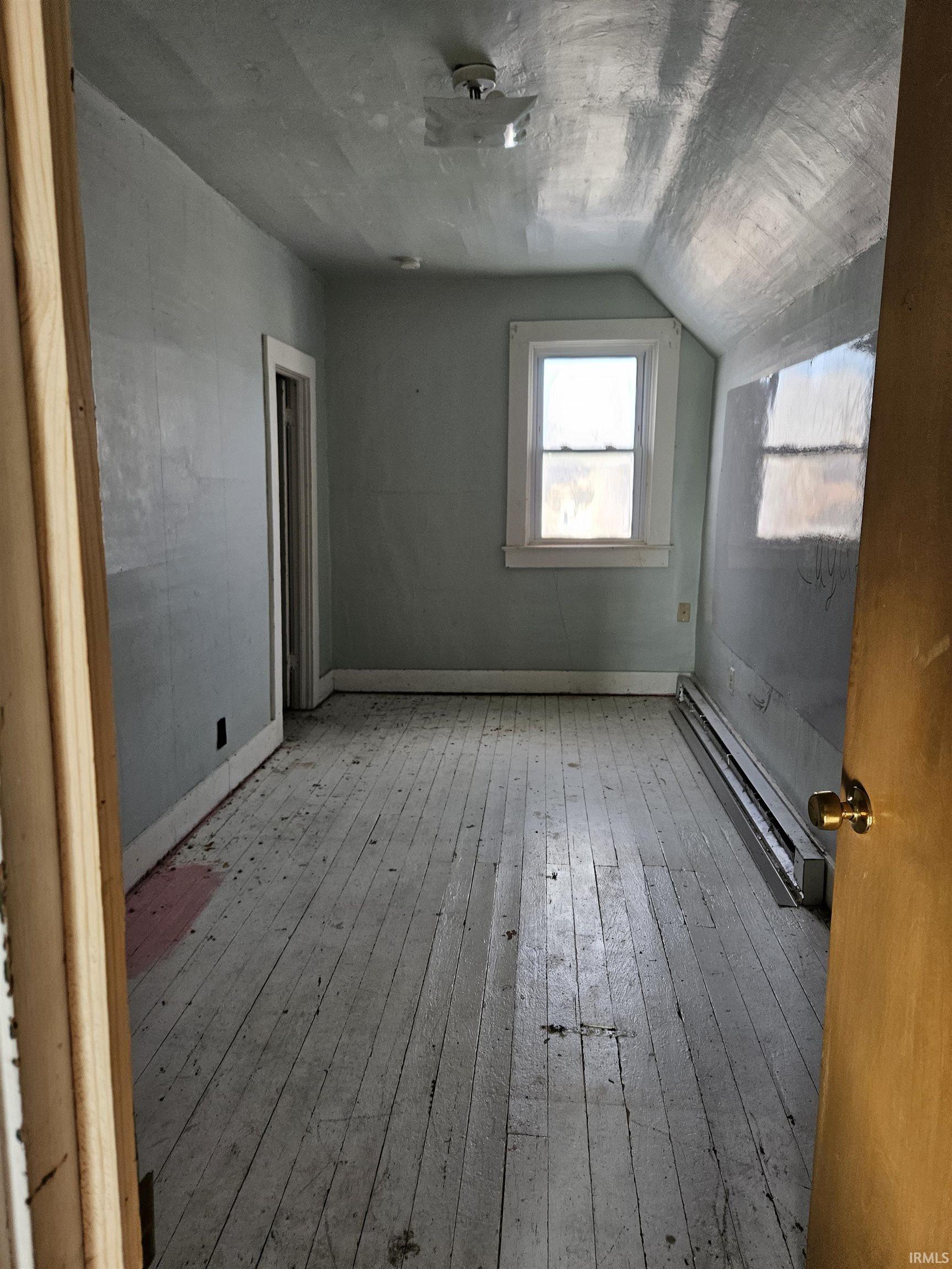 318 Maple Street Decatur, IN 46733 - Photo 7 of 10