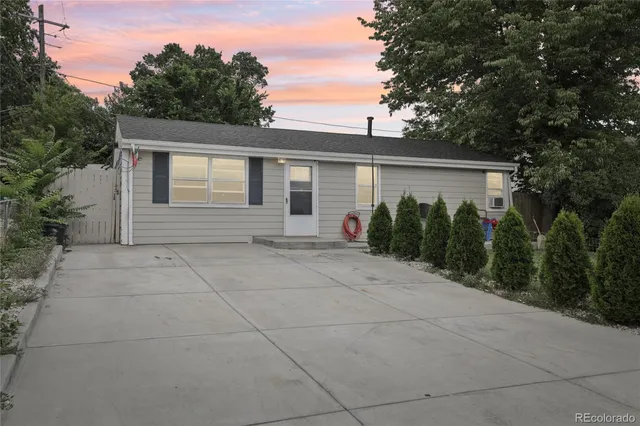 $399,999 | 2940 West 54th Avenue, Denver, CO 80221