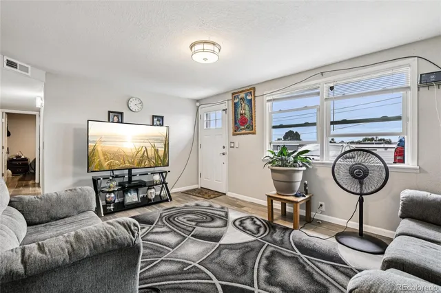 $399,999 | 2940 West 54th Avenue, Denver, CO 80221