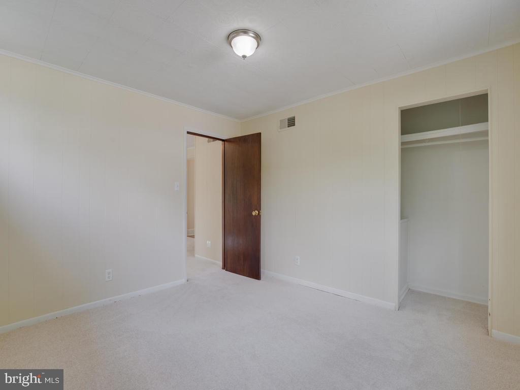 6704 Woodland Road Morningside, MD 20746 - Photo 26 of 38 Gallery Image 26