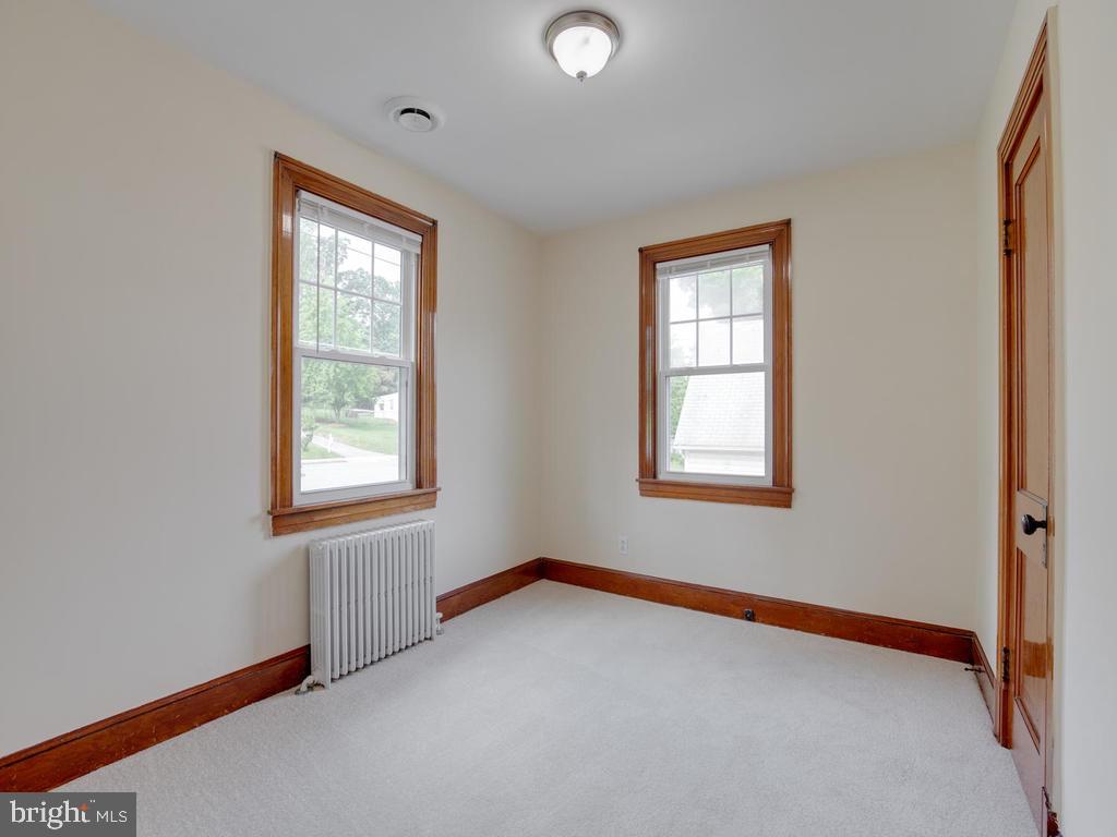 6704 Woodland Road Morningside, MD 20746 - Photo 27 of 38 Gallery Image 27