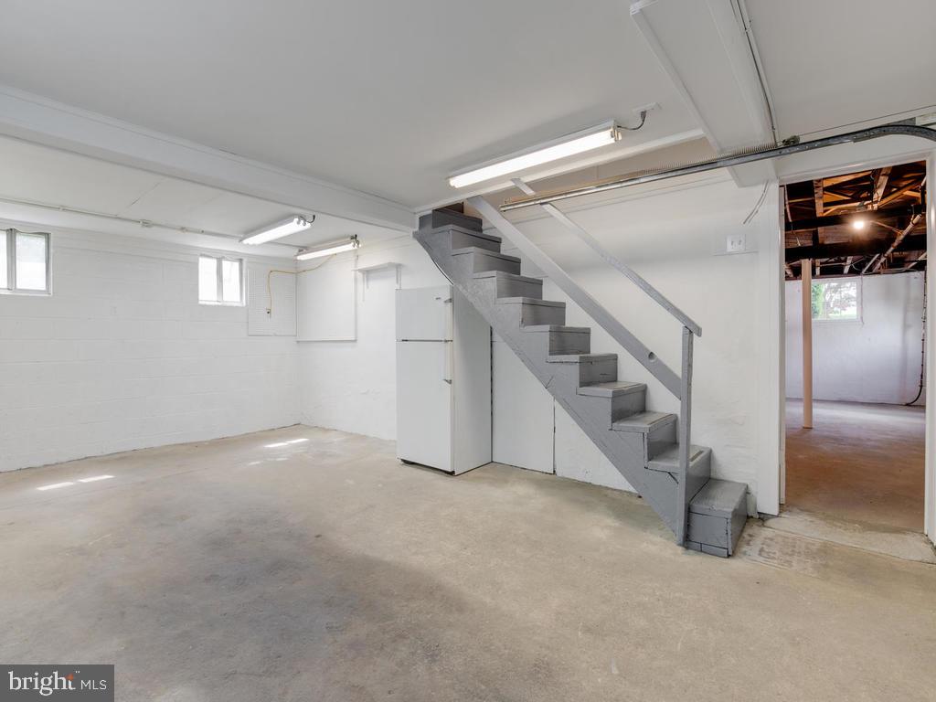 6704 Woodland Road Morningside, MD 20746 - Photo 36 of 38 Gallery Image 36