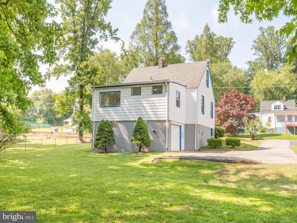 6704 Woodland Road Morningside, MD 20746 - Photo 6 of 38 Gallery Image 6