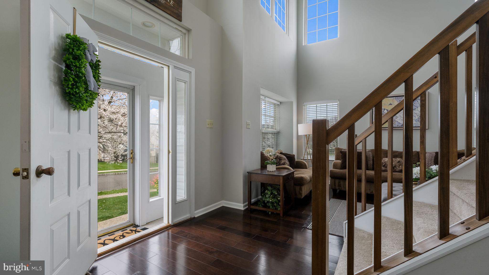 1040 Hickory Ridge Drive Chalfont, PA 18914 - Photo 5 of 49 Foyer