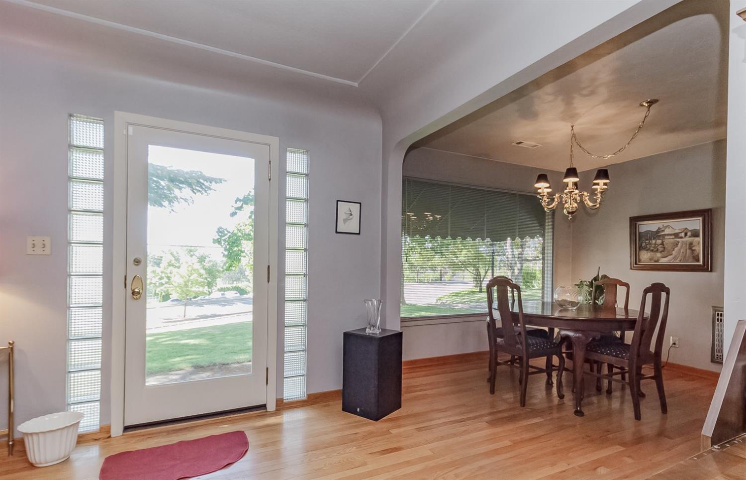 2675 Hillcrest Road Medford, OR 97504 - Photo 4 of 29 Additional Photo